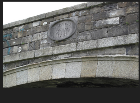 Parnell_Bridge_Keystone