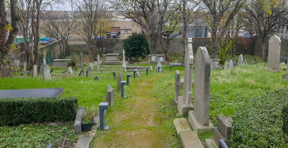 ST JAMESS GRAVEYARD